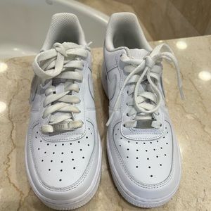 Nearly new all white Nike Air Force Ones